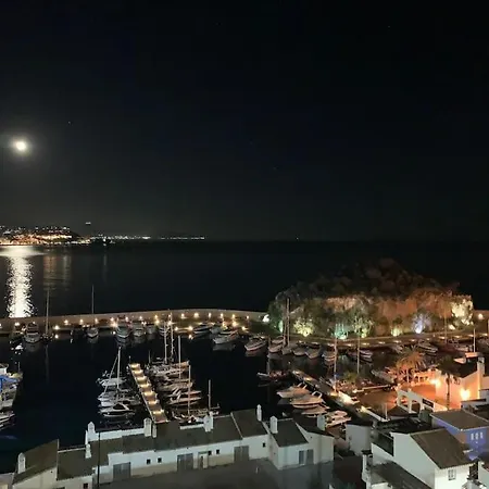 Cona Marina Luxury
